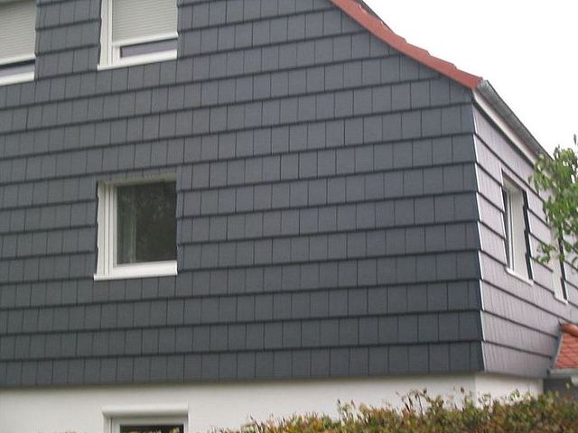 Fassadenbekleidung mit Tonziegel