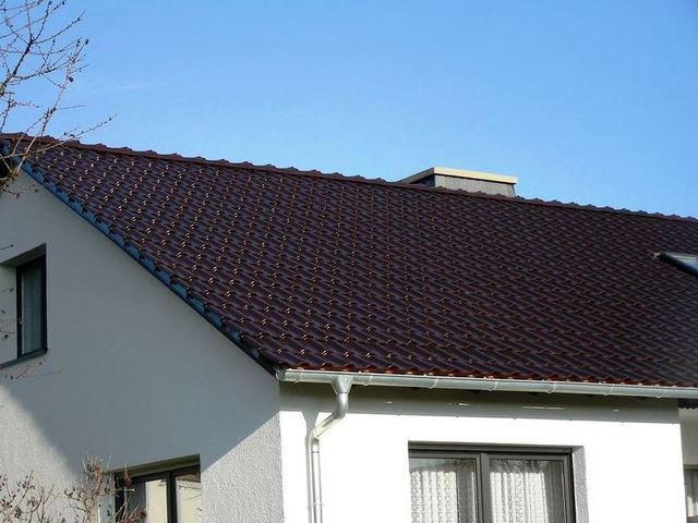 Tonziegeleindeckung braun edelengobiert