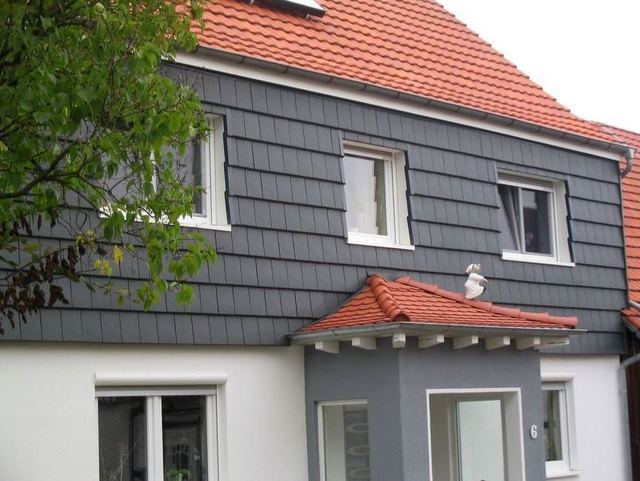 Fassadenbekleidung mit Tonziegel